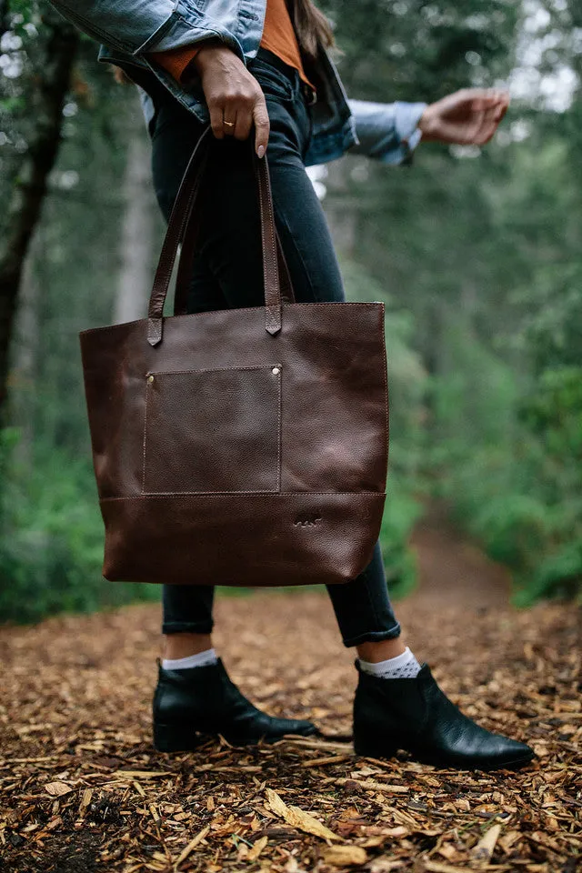 Juneau Leather Tote w/ Pocket