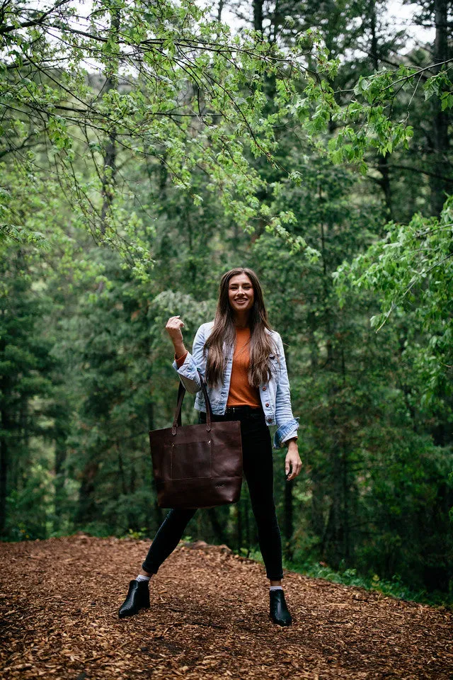 Juneau Leather Tote w/ Pocket