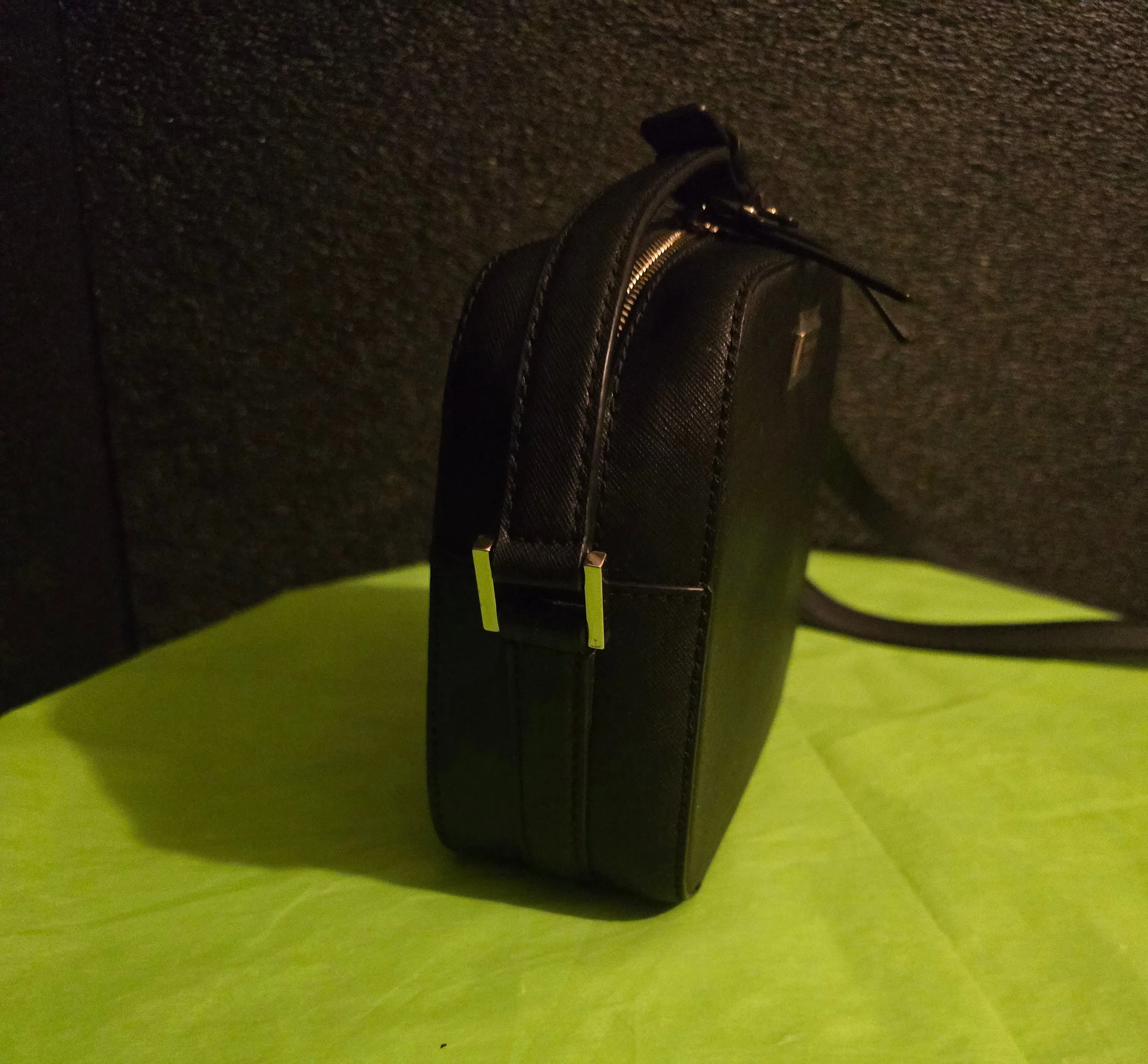 Kate Spade Staci Saffiano Leather Camera Bag Crossbody Shoulderbag with Wallet