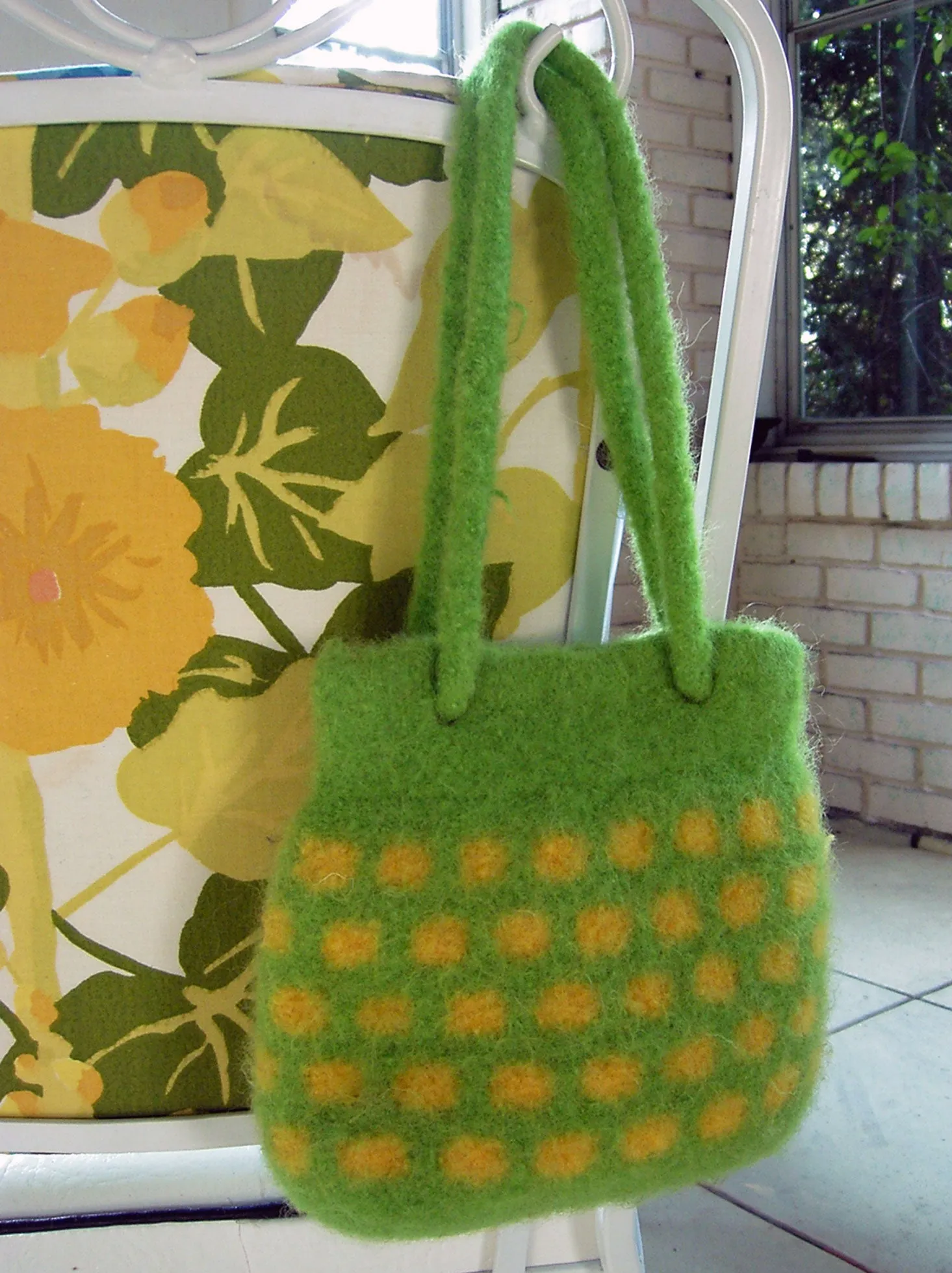 Lil’ Granny Bag <br/><small>knitting pattern</small>