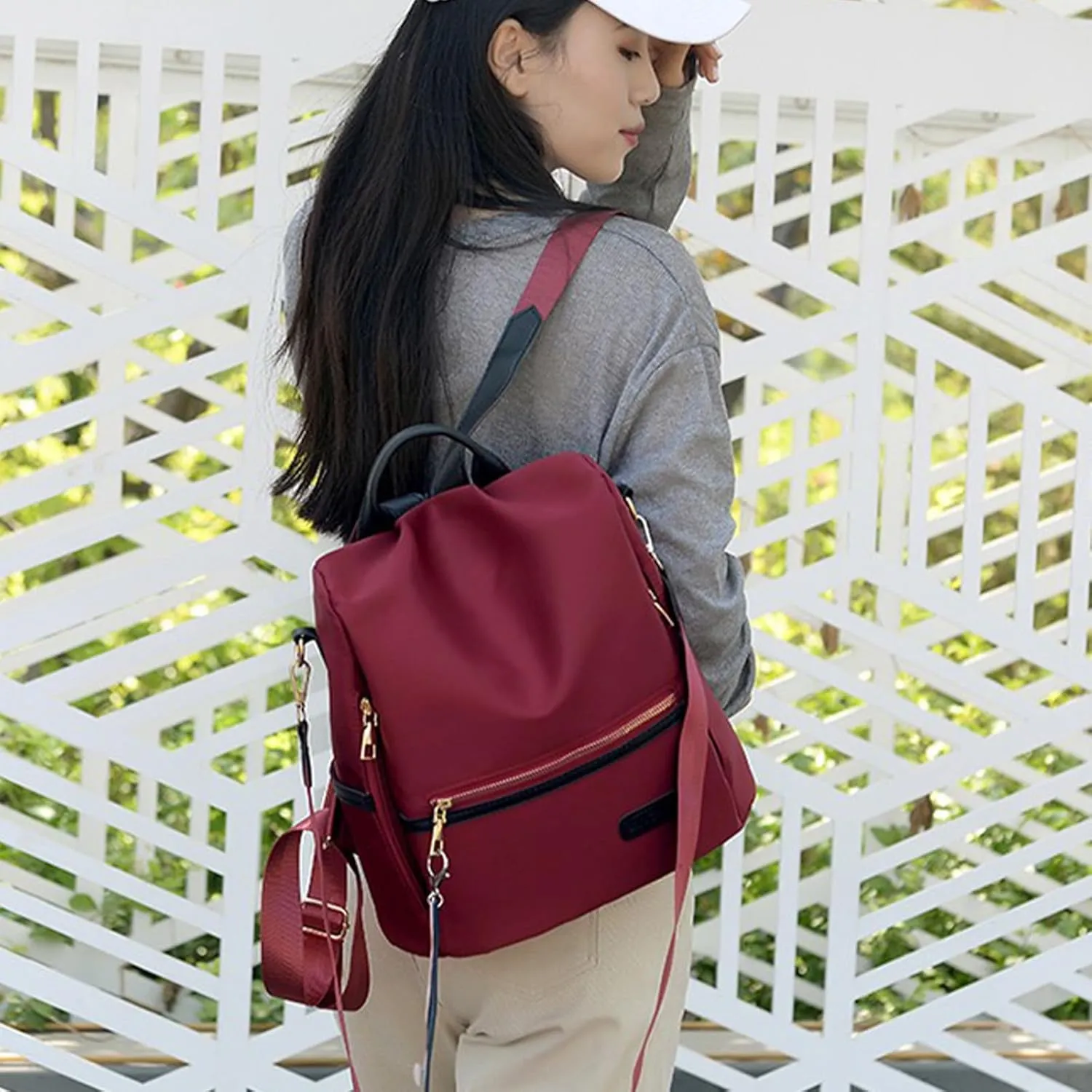 Multifunctional Travel Bag, Disapprove-Theft Ladies Travel Backpack, Back Open Pocket Travel Bag, Suitable for Outdoor Travel, Hiking and Camping
