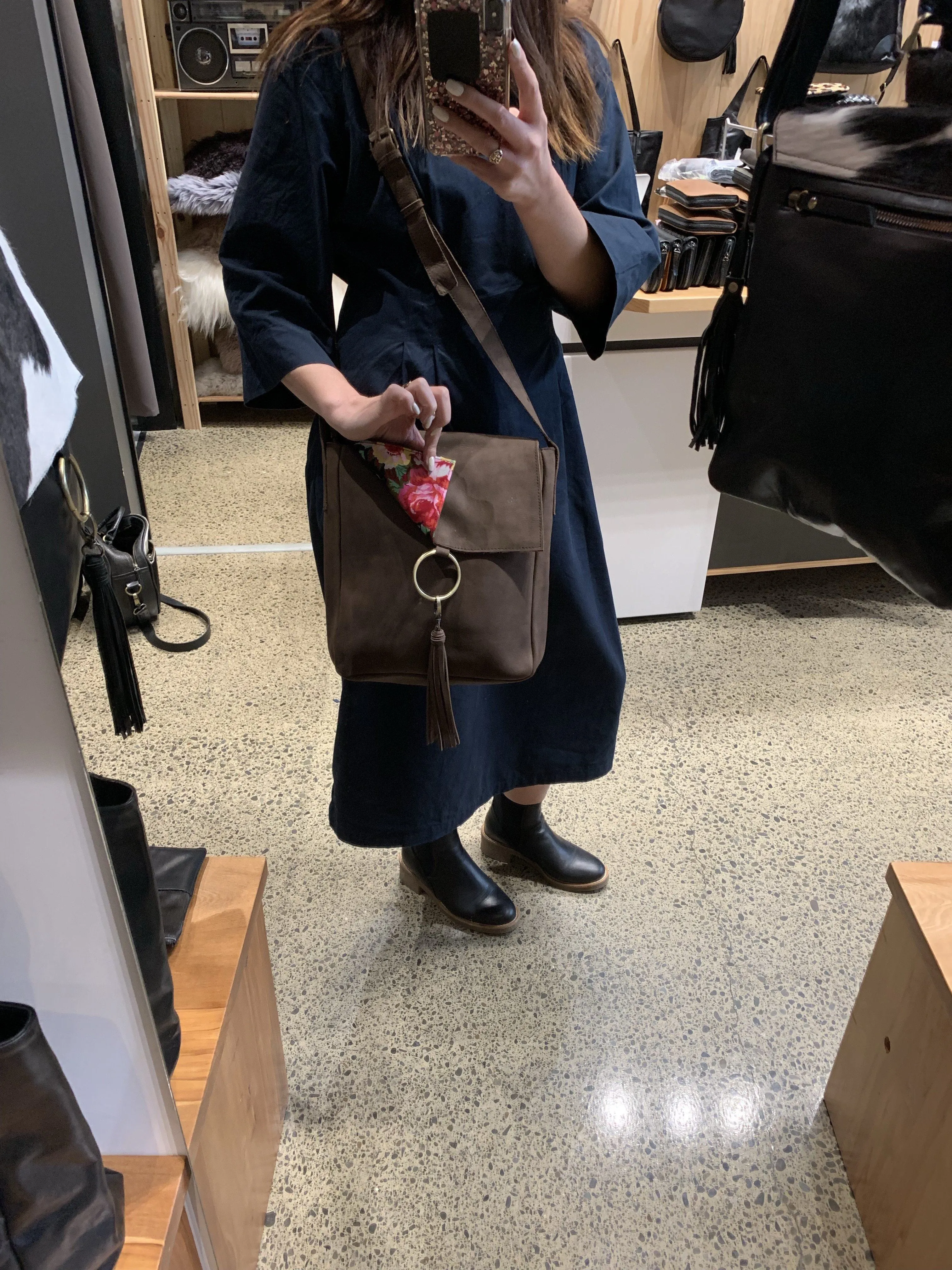 Ring Satchel (crazy horse leather)