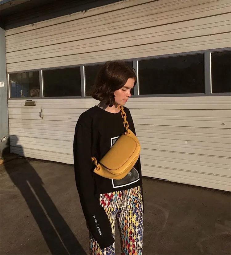 Stella Chest Bag