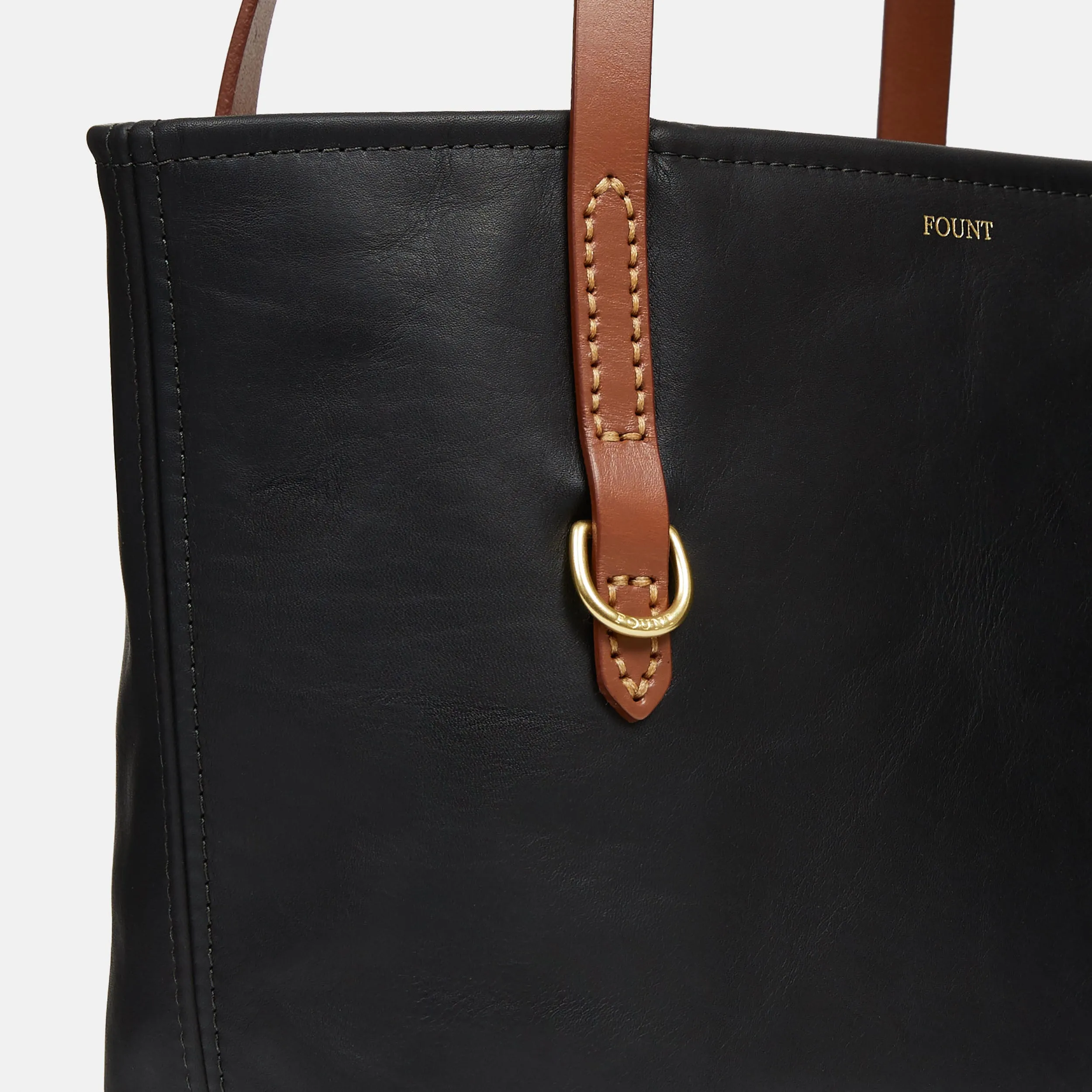 The Petite Bellfield Tote