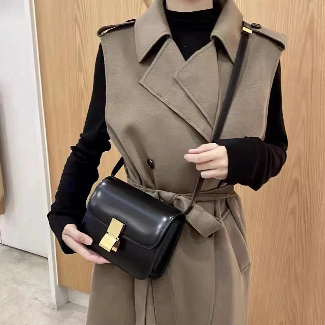 Uniwim Nash Boxy Leather Sling Bag
