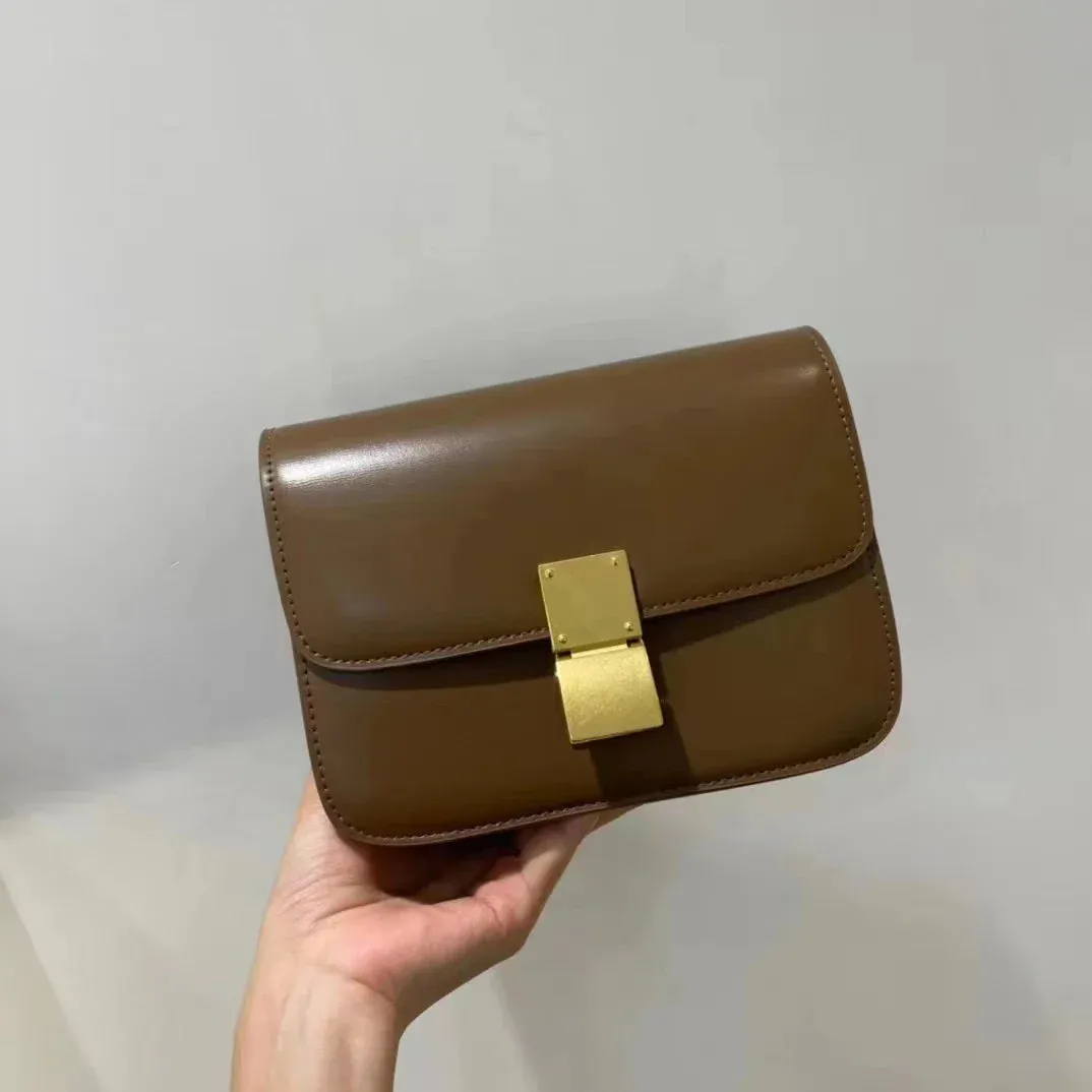Uniwim Nash Boxy Leather Sling Bag